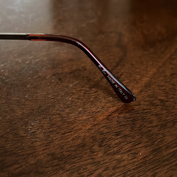 Ray-Ban Aviator Sunglasses. Please check out pictures part of the description. - Picture 6 of 8